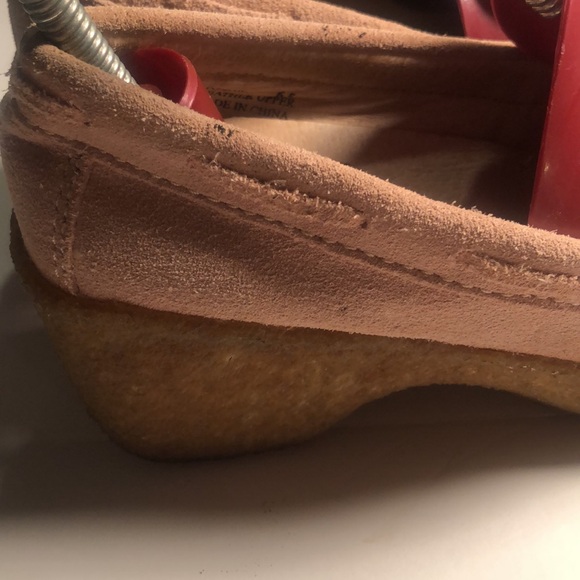 Woman’s Y2k Oscar yellow box slip on shoes - Picture 5 of 9